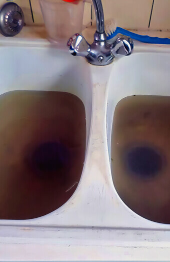 https://blockeddrainsleeming.com.au/uploads/2025/07/blocked-sink-34341.jpg