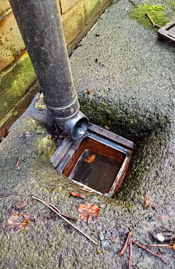 https://blockeddrainsleeming.com.au/uploads/2025/07/hero-blocked-sewers-10934.jpg