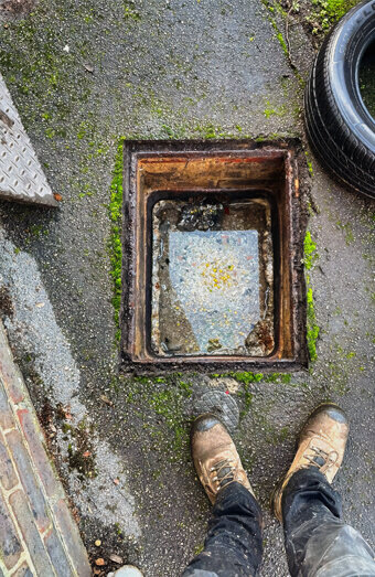 https://blockeddrainsleeming.com.au/uploads/2025/07/hero-blocked-sewers-23761.jpg