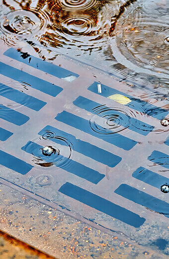 https://blockeddrainsleeming.com.au/uploads/2025/07/stormwater-drains-58152.jpg